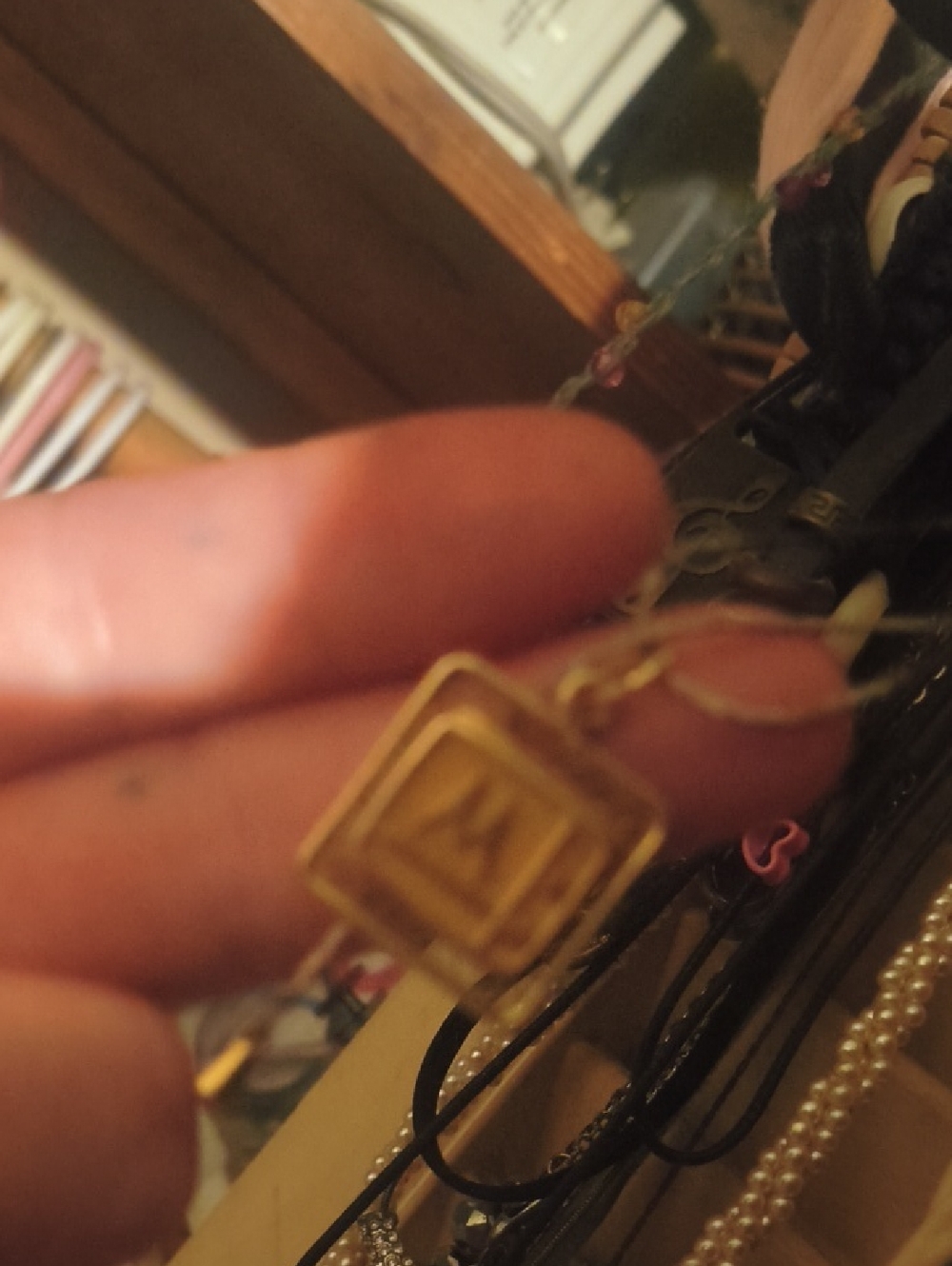 14 Carot Gold Motorola Square Logo Pendant 10 Yr